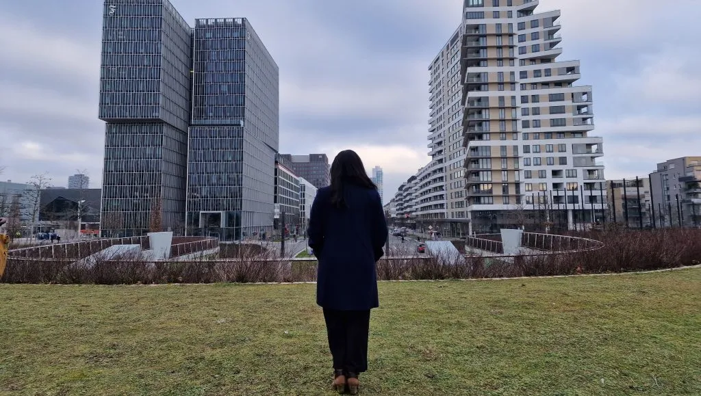 Featured image for When Parenting Abroad “Alone” has its Perks