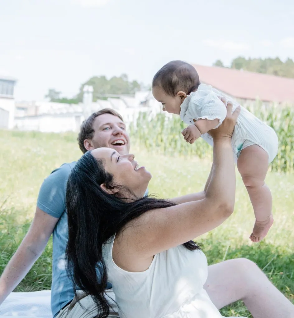 Featured image for Thinking of Relocating with your Family Abroad? Ask Yourself These 5 Questions First